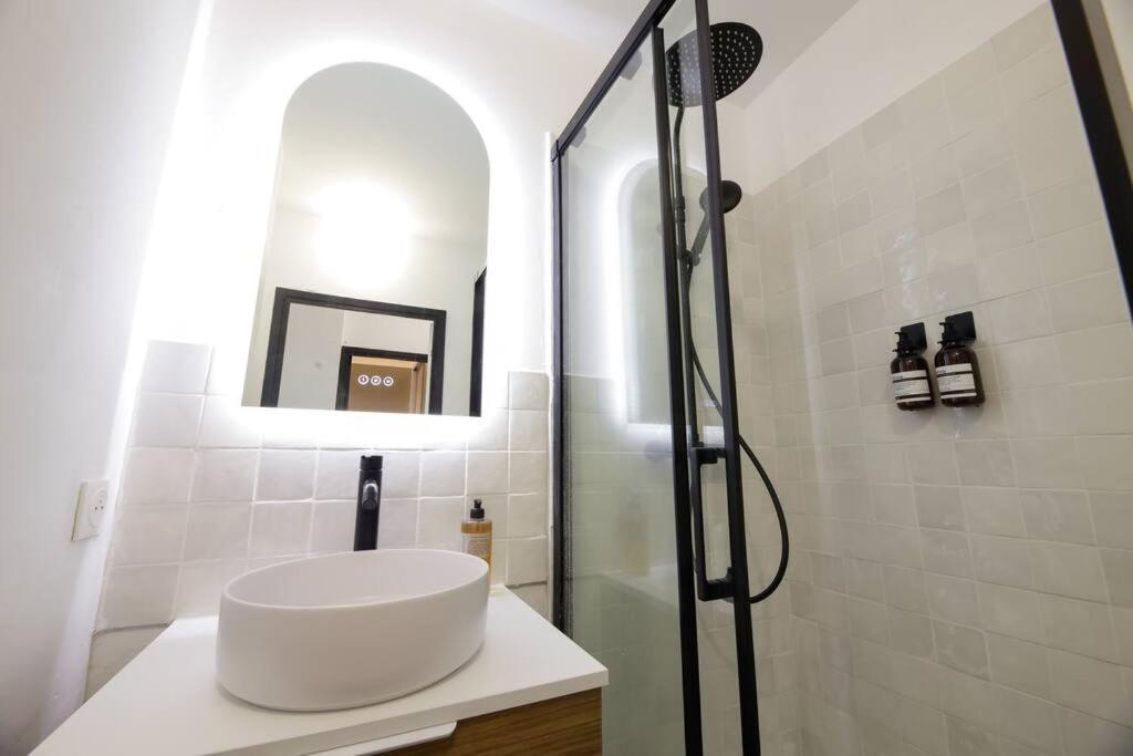 • Au Cosy Dome. • Apartamento Royat Exterior foto